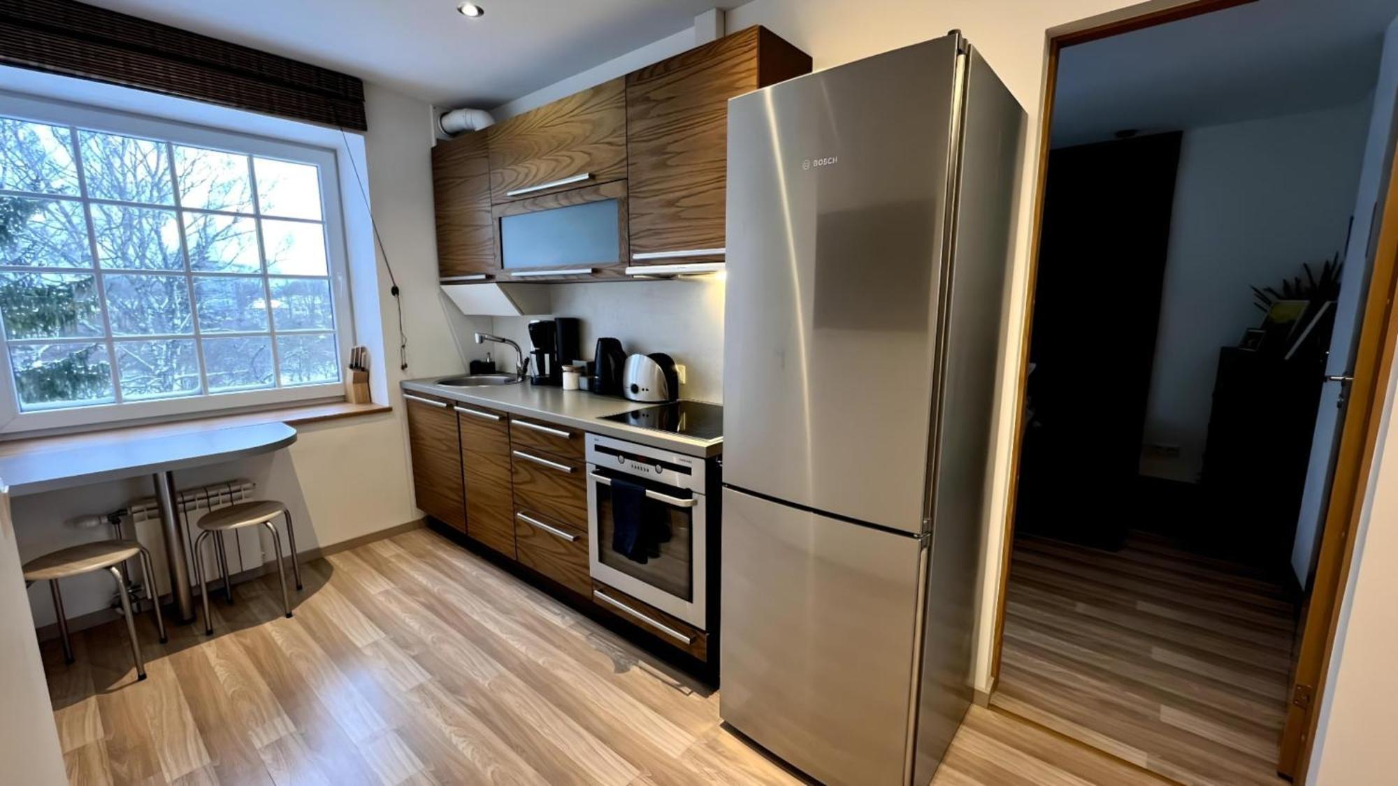 Apartament Historic Charm - Cozy Nordic Retreat In Time-Honored Residency Tallin Zewnętrze zdjęcie
